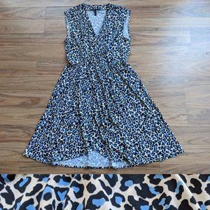 Women's Leopard Spring Dress BCBG Slinky Stretch Faux Wrap Size M sleeveless A10